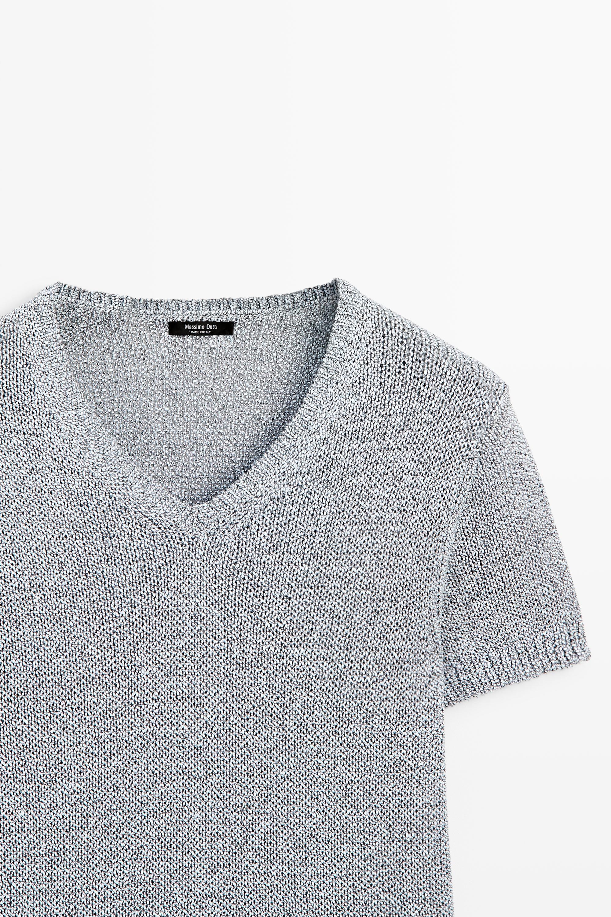Short sleeve knit top